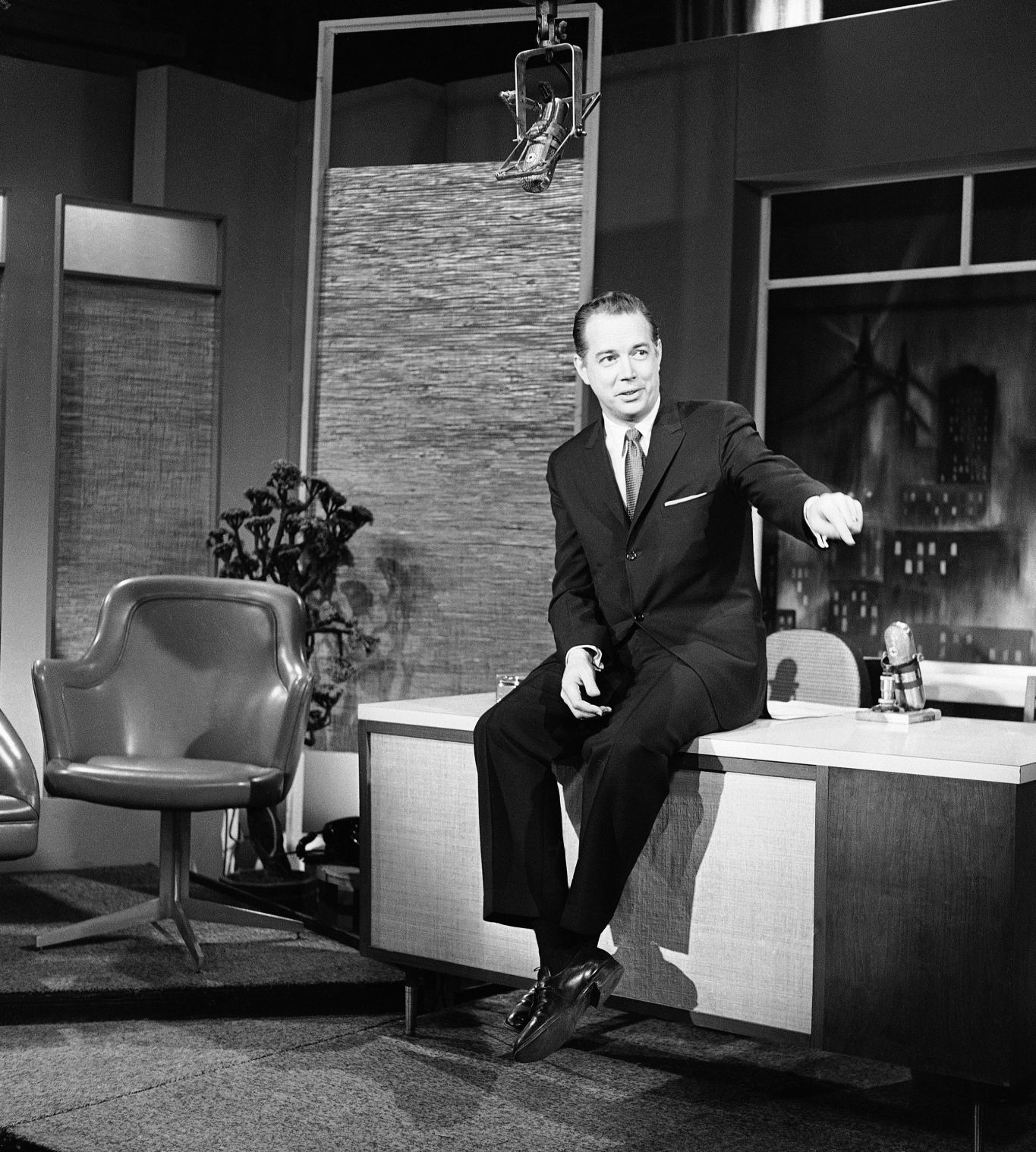 Hugh Downs, 1960